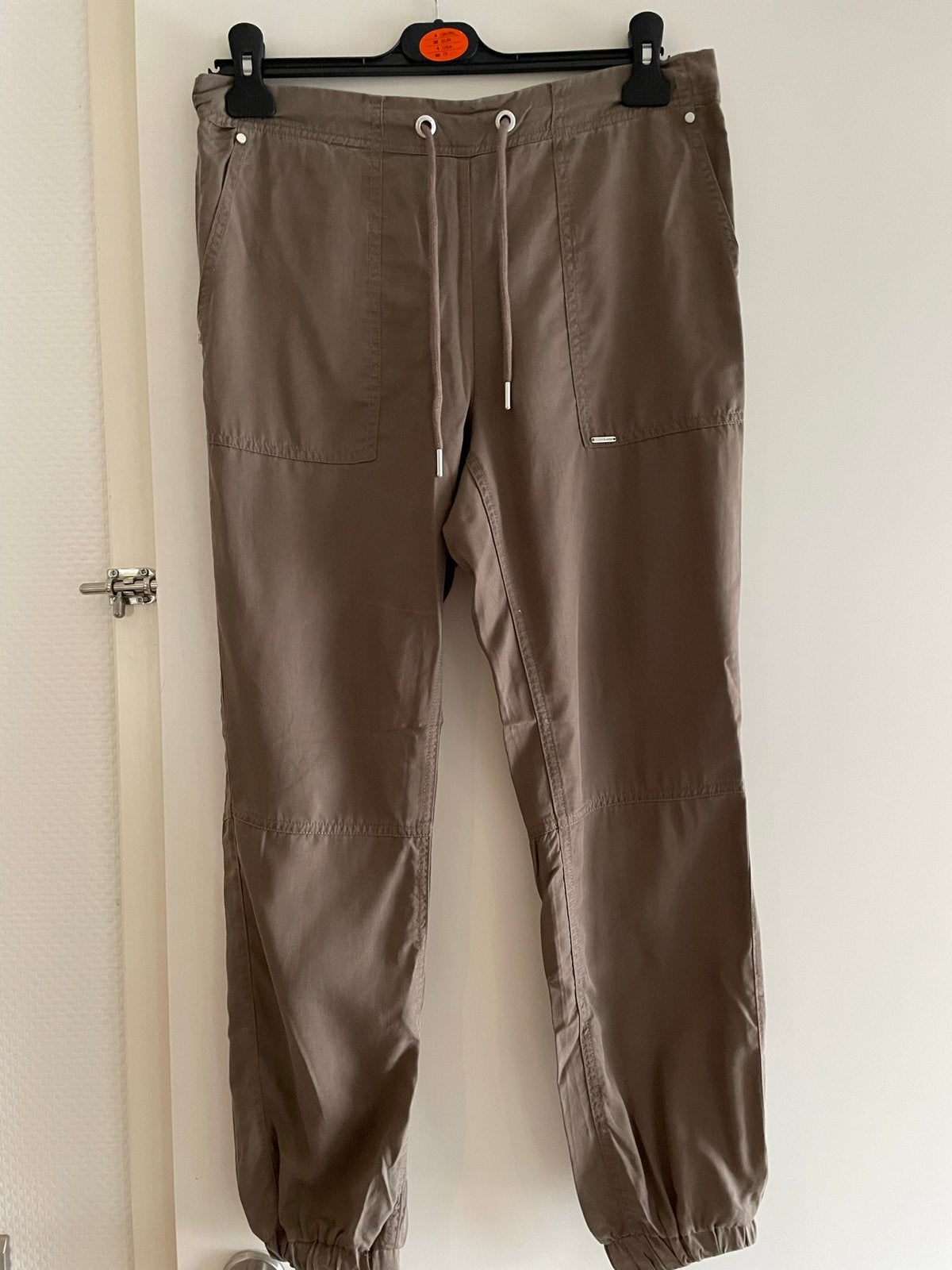 Superdry broek maat 26 lengte 30, Bruin, ., Ophalen of Verzenden, Zo goed als nieuw