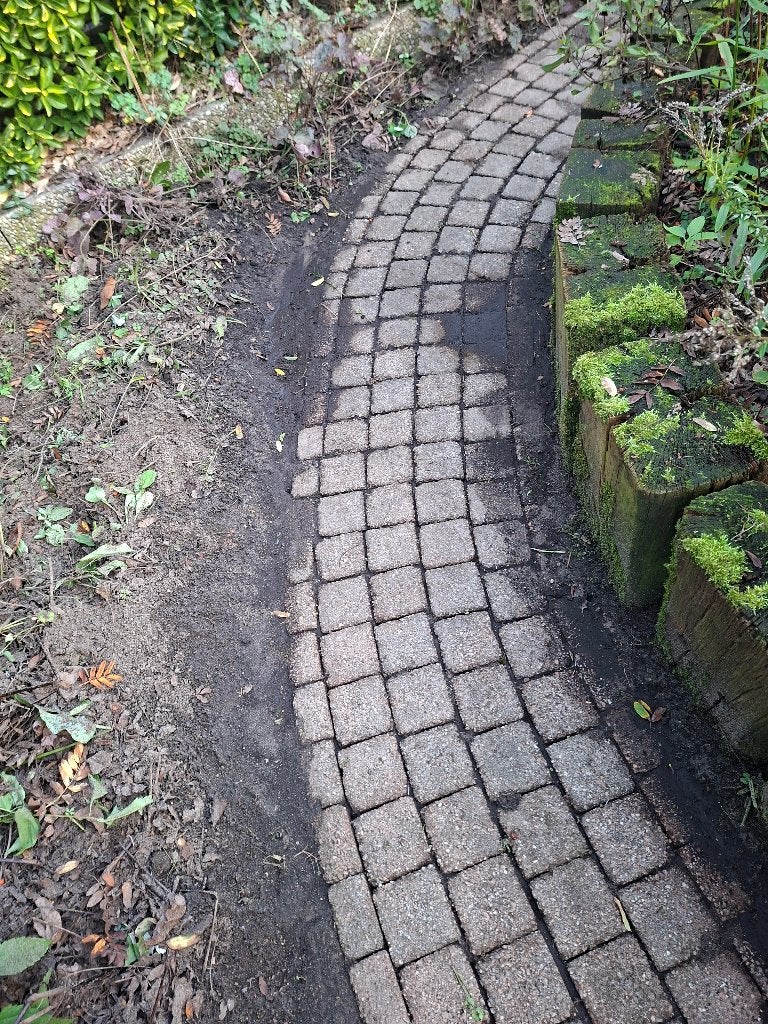Gratis koppelstones af te halen (zelf verwijderen), Ophalen, Gebruikt, Klinkers, Minder dan 5 m²