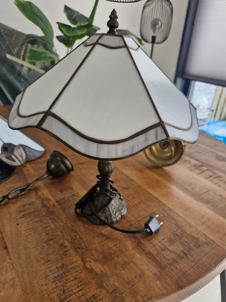 3 tiffany lampen..hang/staand/wand., Ophalen