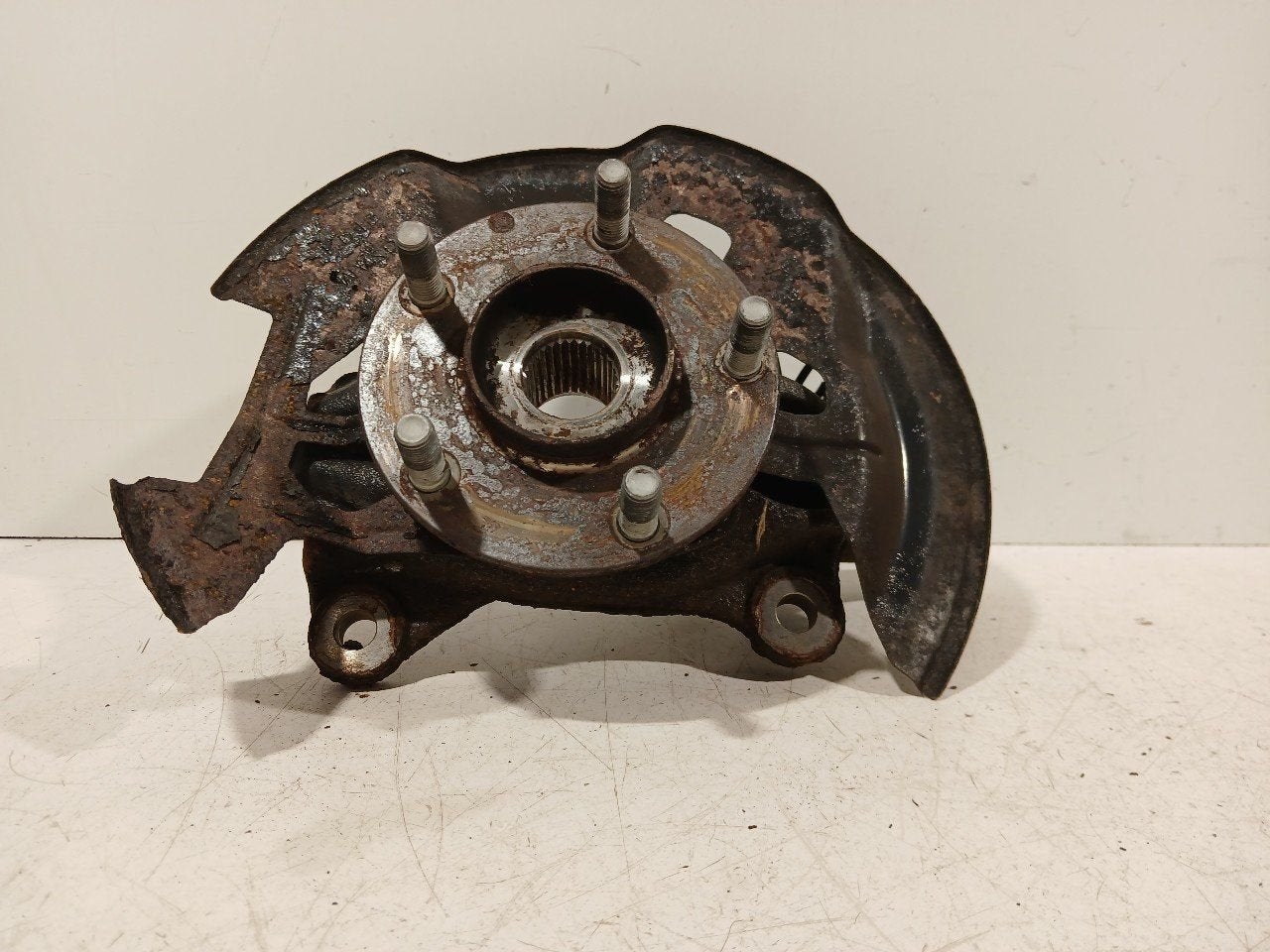 Wielnaaf rechts voor Mazda 6, Onderdelen@venauto.nl, Van der Ven Autorecycling B.V., Gebruikt, Ettenseweg 76, 4706 PB Roosendaal, The Netherlands