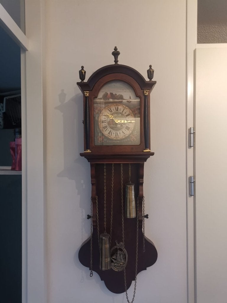 Staartklok retro, Ophalen