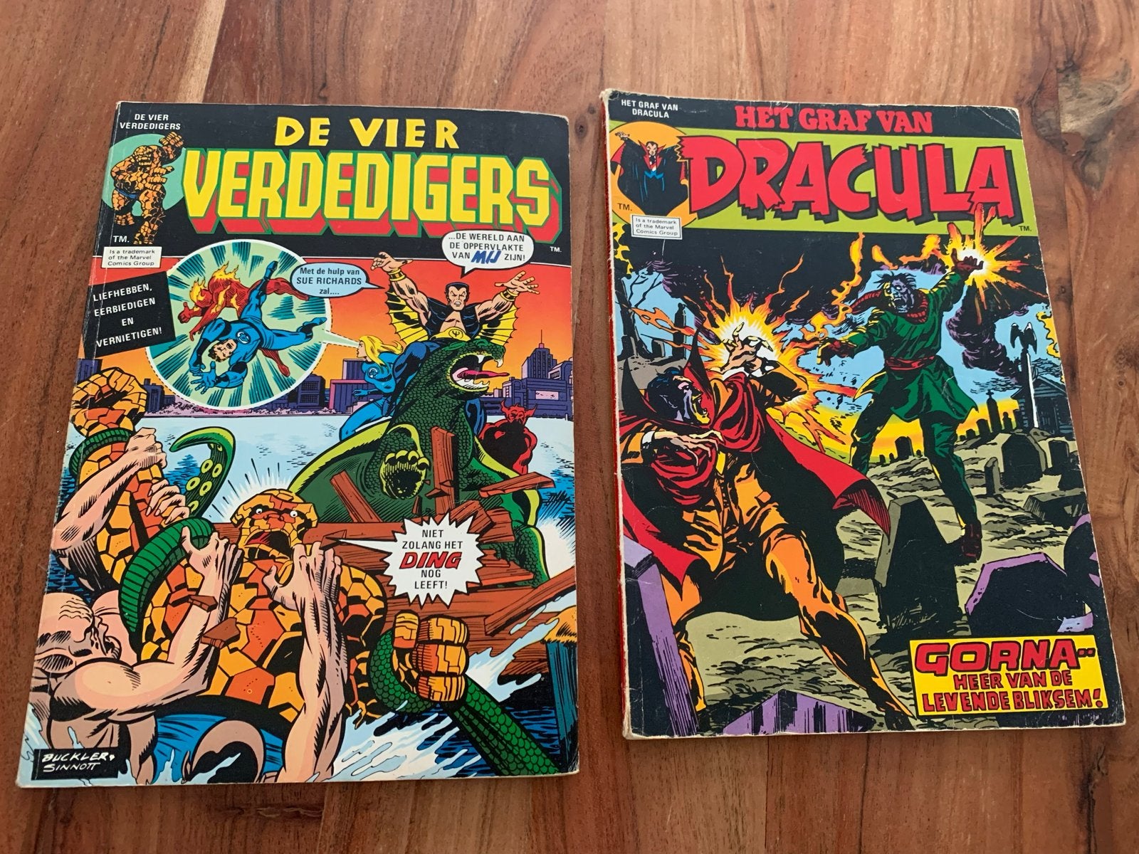 De Vier Verdedigers & Het Graf van Dracula stripboeken, Meerdere stripboeken, Ophalen of Verzenden, Zo goed als nieuw