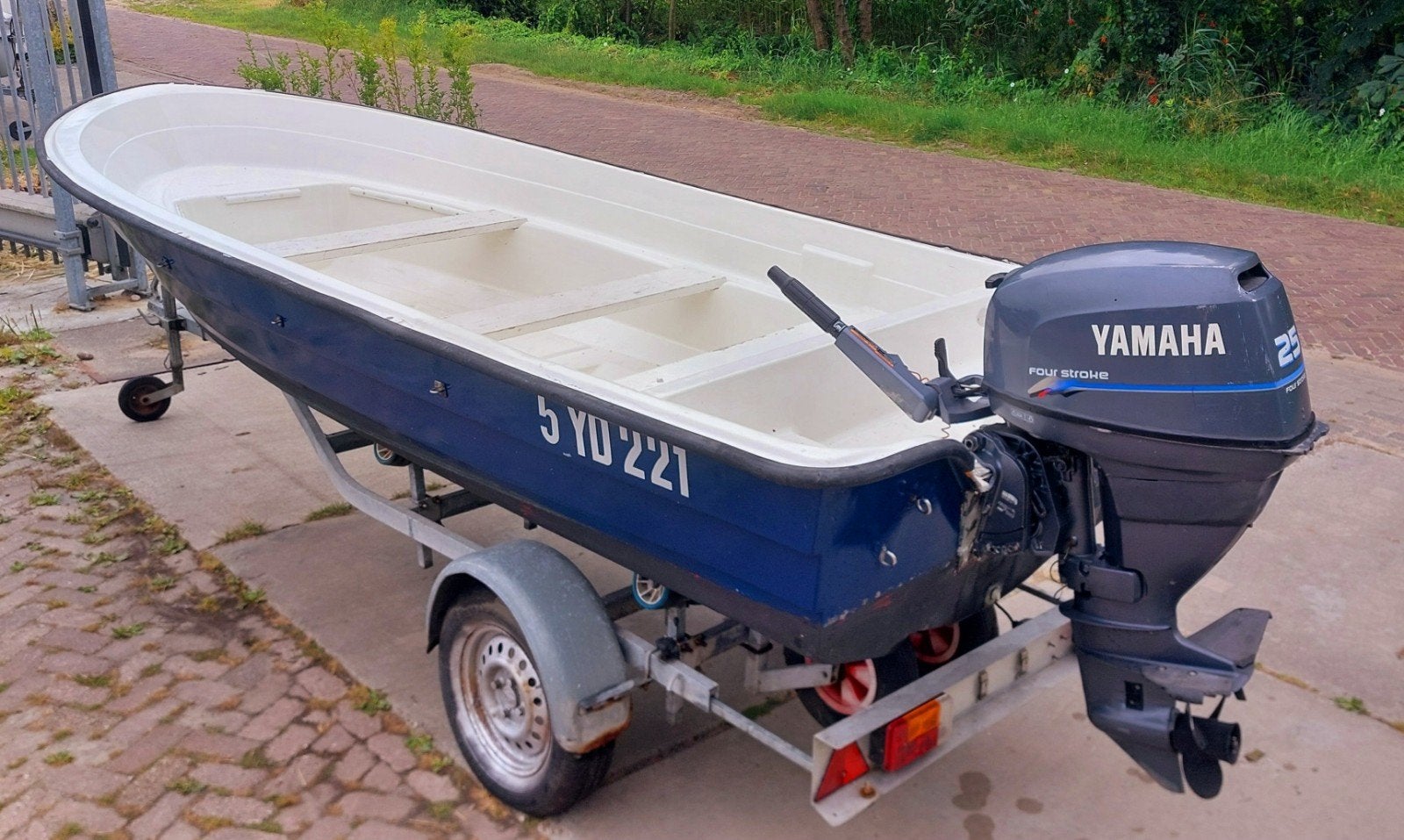 Shetland GH14 open 4.40M met 25PK Yamaha 4takt en trailer, Watersport en Boten, Vis- en Consoleboten, Ophalen, 10 tot 30 pk, Gebruikt