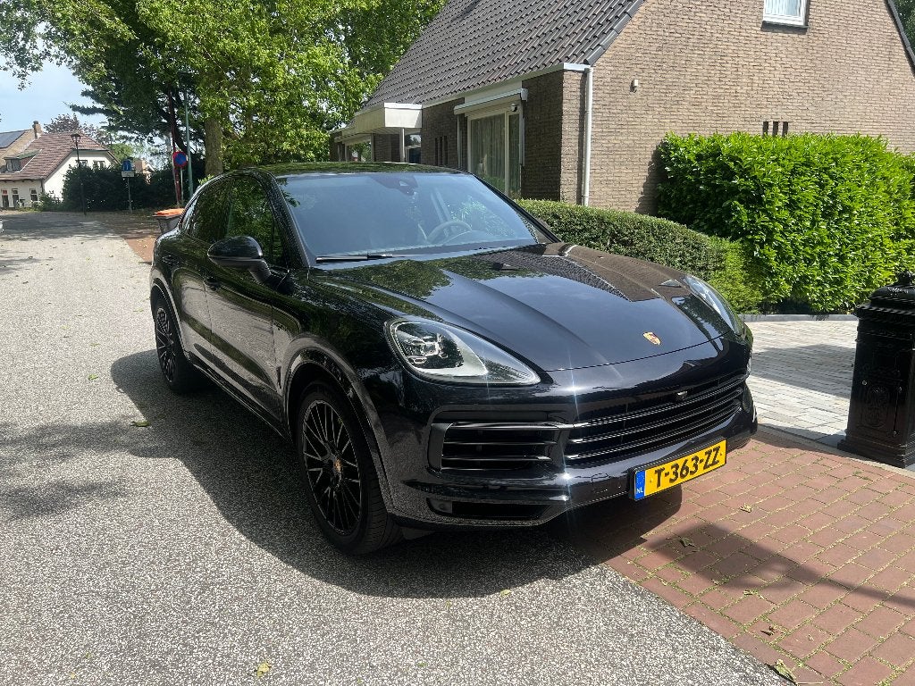 Porsche Cayenne Coupe 3.0 V6 520pk E-hybrid Full option, Auto's, Cayenne, Zwart, 2995 cc, Vierwielaandrijving
