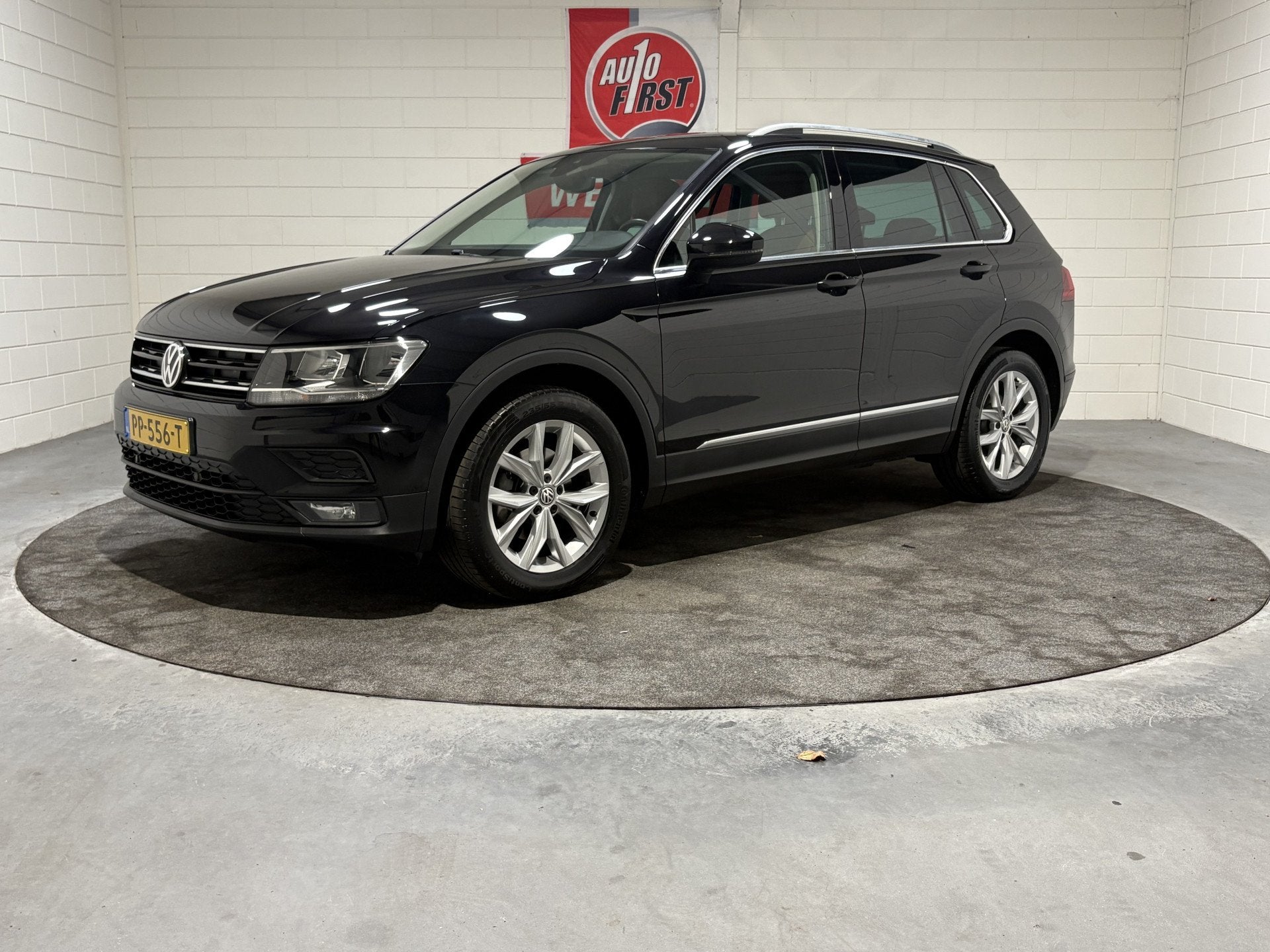 Volkswagen Tiguan 1.4 TSI ACT Comfortline Business Org NL au, Auto's, Euro 6, 4 cilinders, 150 pk, Zwart