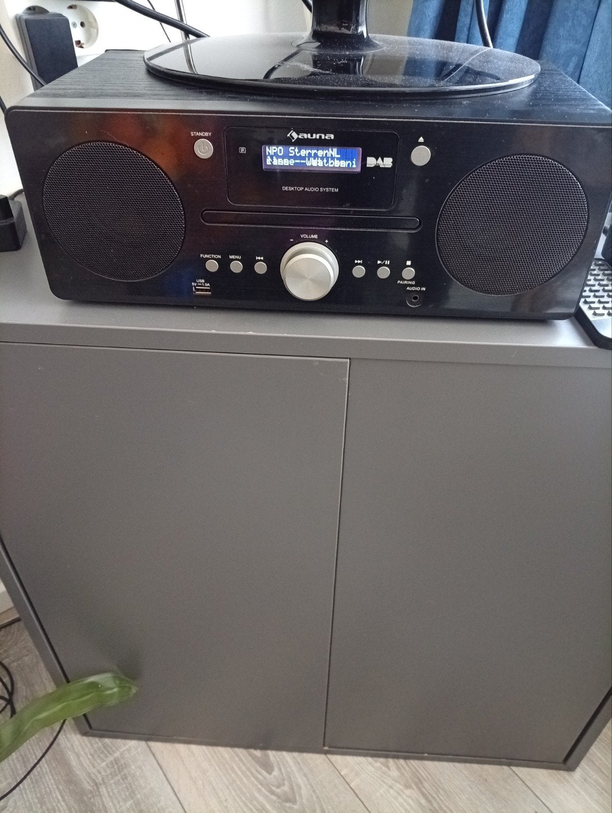 Maand oud auna dab cd usb cd en radio bluitooi, Ophalen of Verzenden, Zo goed als nieuw, Overige merken
