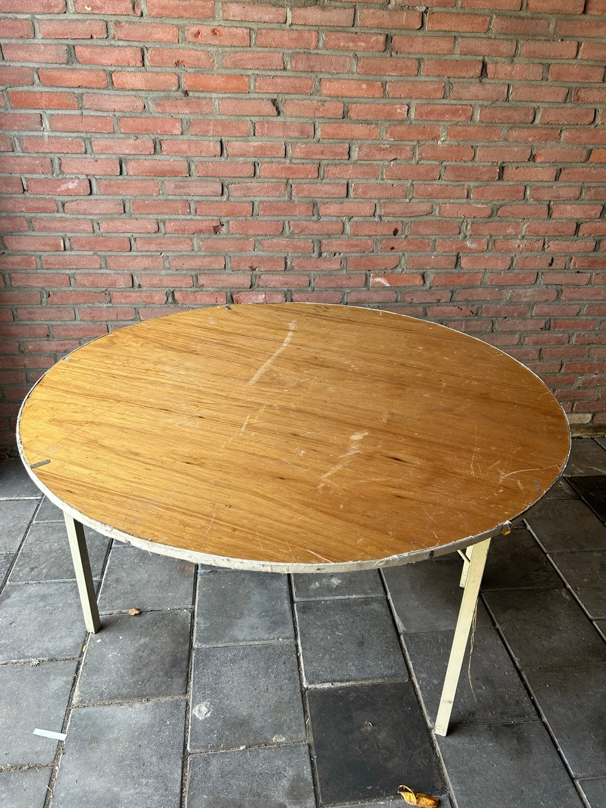 2x Ronde klaptafel 130cm  TE HUUR!!!, Ophalen