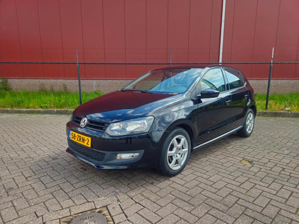 Volkswagen Polo 1.2 51KW 2012 Zwart, Voorwielaandrijving, 972 kg, 40 €/maand, Zwart