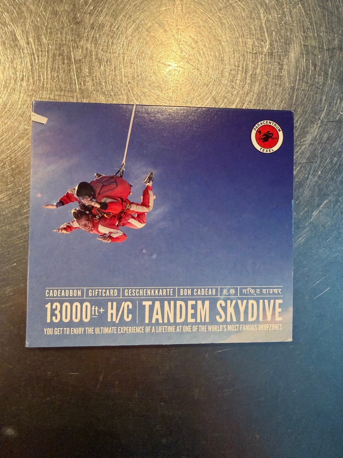 Cadeaubon parachute springen 13.000 ft Texel, Tickets en Kaartjes, Eén persoon, Cadeaubon