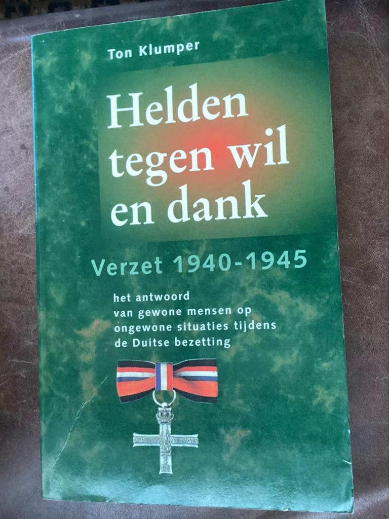 Helden tegen wil en dank: Verzet 1940-1945, Ophalen of Verzenden, Tweede Wereldoorlog, Gelezen, Algemeen