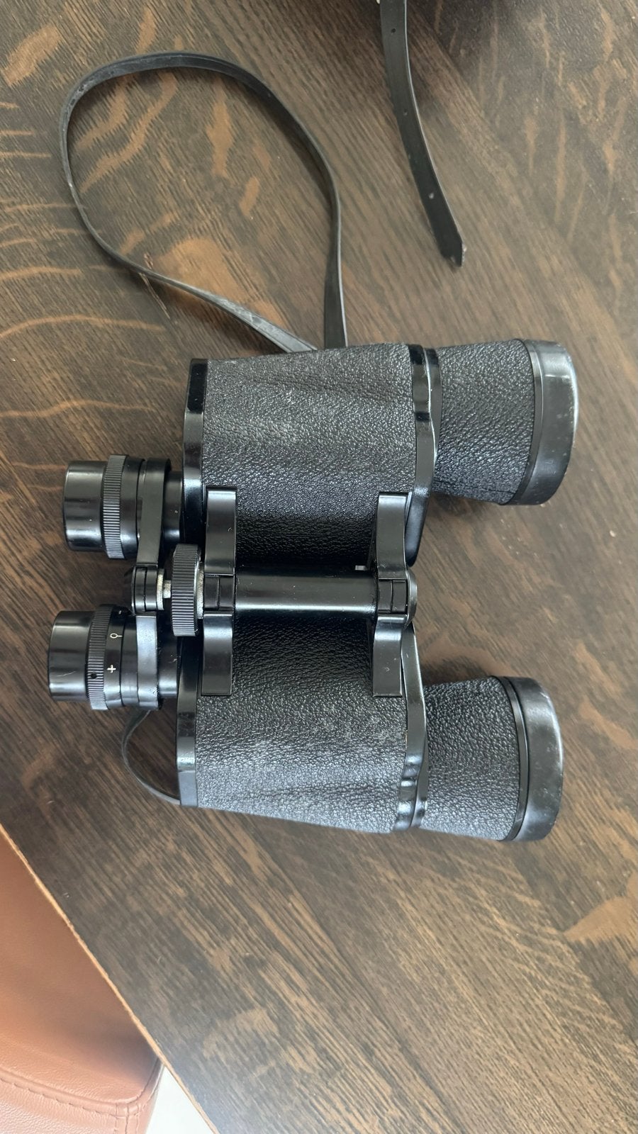 Vintage Prismatic verrekijker Super 750 – Vergütete Optik, Gebruikt, Minder dan 8x, Met hoes of tas, Porro (met knik)
