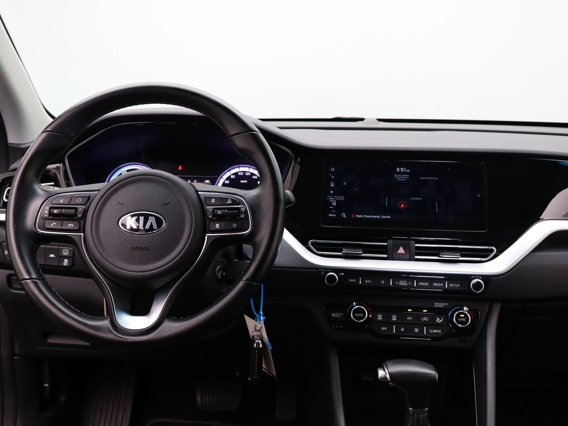 Foto 9 van Kia Niro 1.6 GDi Hybrid DynamicLine | Clima | Navi | Camera