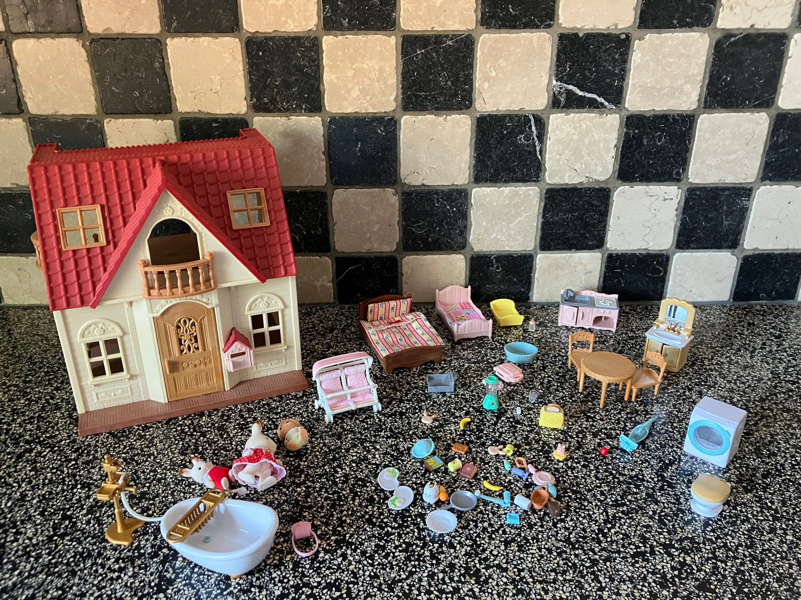 Sylvanian huis en accessoires, Ophalen of Verzenden, Zo goed als nieuw, Poppenhuis