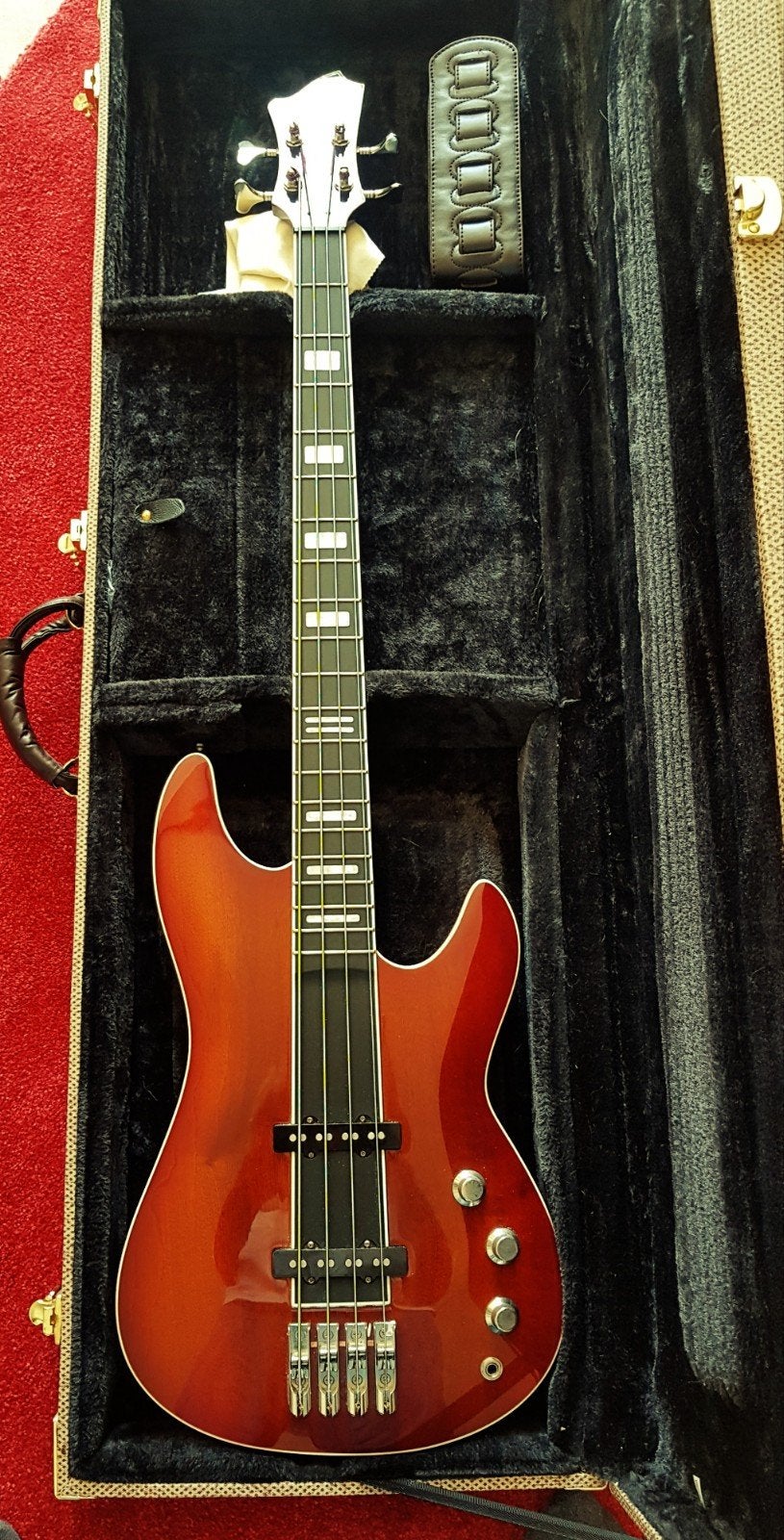 N*o様 Westone Thunder ≥ Vind westone thunder in Snaarinstrumenten | Gitaren | Bas op