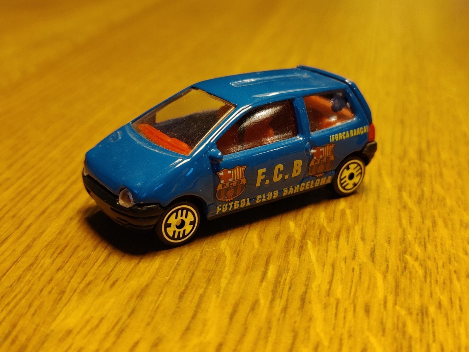 Guisval Renault Twingo BLAUW FC Barcelona, Ophalen of Verzenden