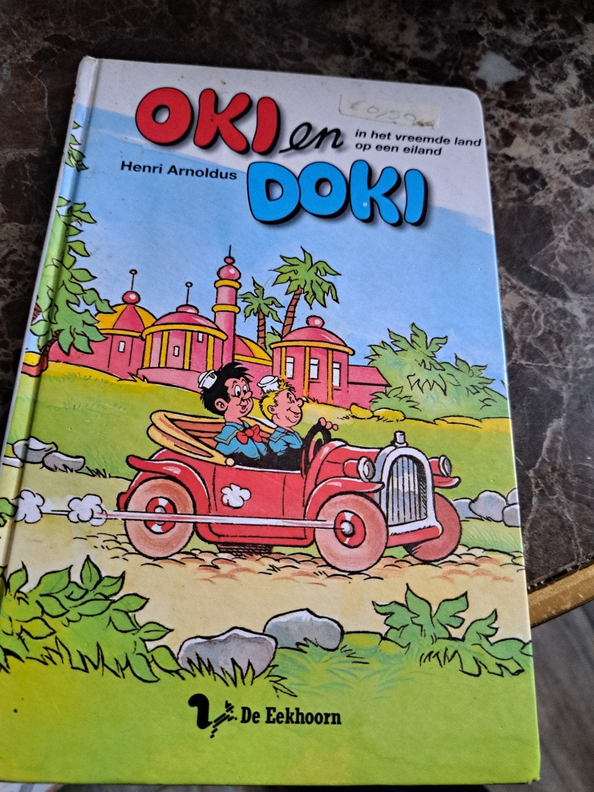 Oki en Doki in het vreemde land op een eiland, Boeken, Ophalen of Verzenden, Gelezen, Henri Arnoldus, Fictie algemeen