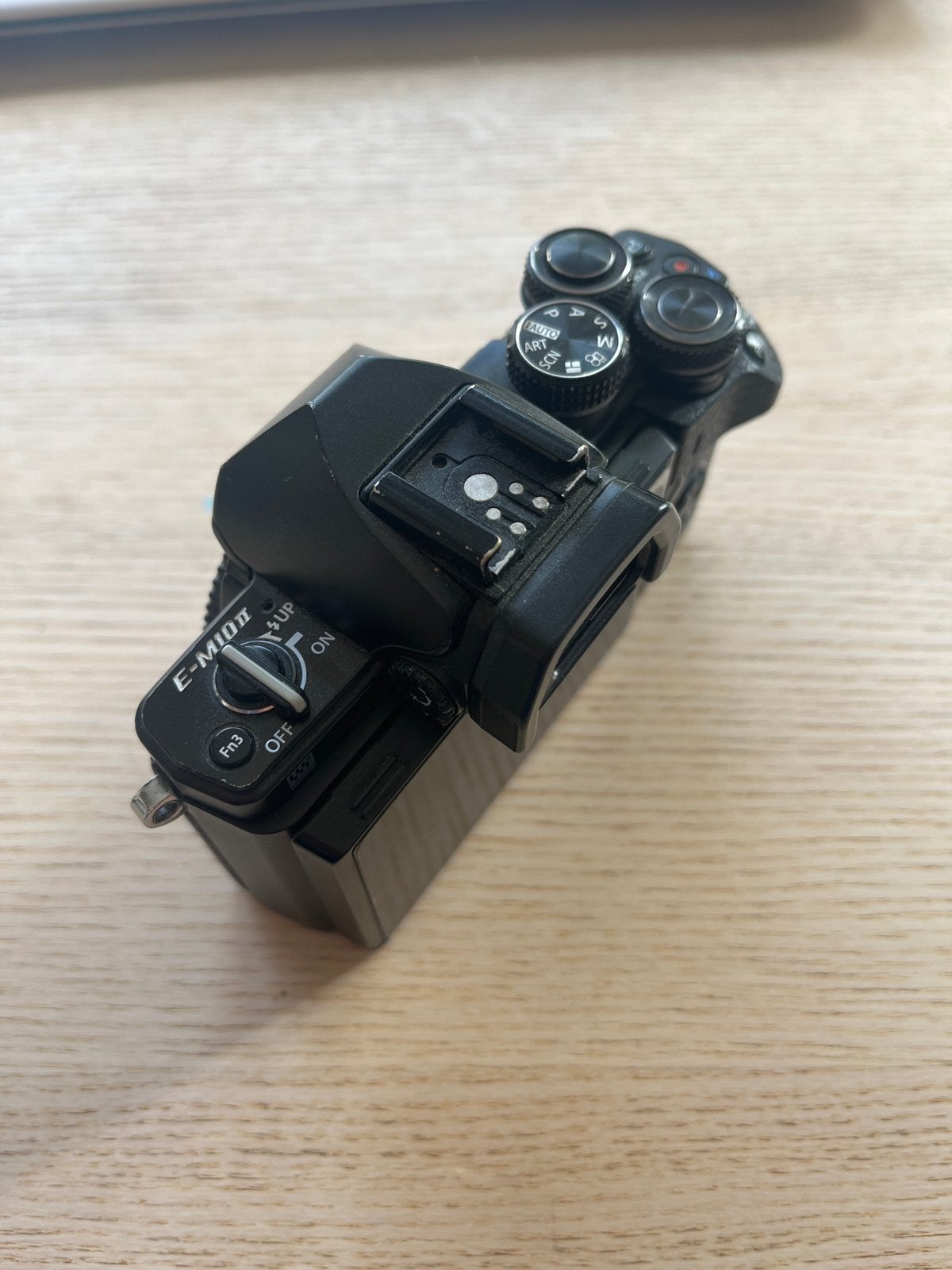 Olympus OM-D E-M10 Mark II - Defect voor onderdelen/reparati, Ophalen of Verzenden, Niet werkend, Systeemcamera, Olympus
