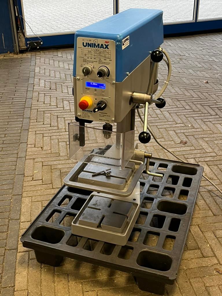 Unimax 1 vario kolomboormachine met tap functie, Doe-het-zelf en Verbouw, Gereedschap | Boormachines, Ophalen, Unimax, Unimax