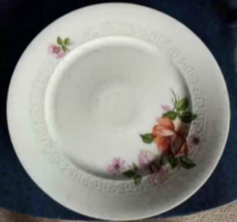Taartschotel sierbord bloemen; Monopoli; porcellana d'itali, Ophalen of Verzenden, Zo goed als nieuw, Overige stijlen, Bord(en)