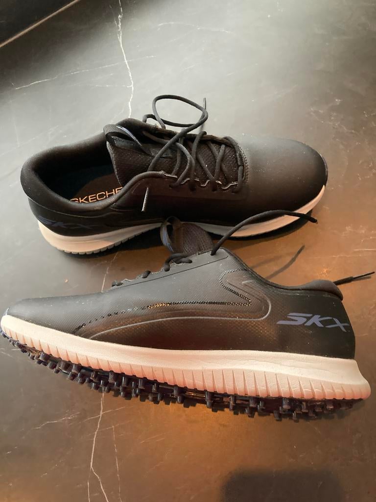 Te koop: Skechers Archfit Golfschoenen Heren Maat 42, Kleding | Heren, Schoenen, Ophalen, Zo goed als nieuw, Zwart, Sportschoenen