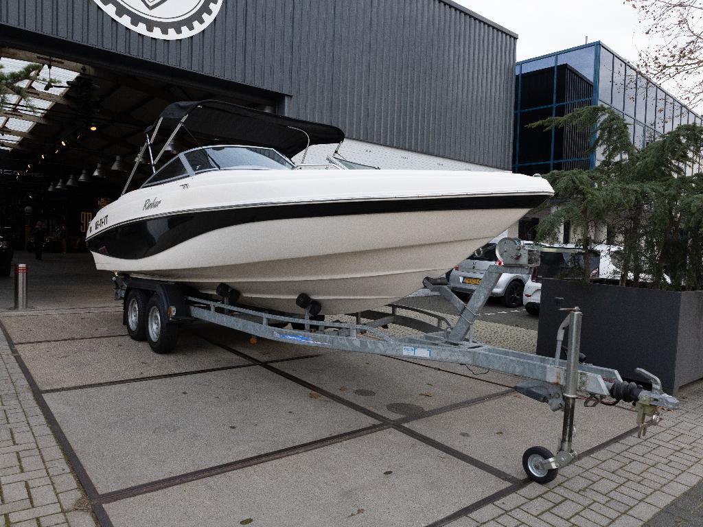 Rinker Captiva 212 5.0 MPI V8 Mercruiser *Inruil mogelijk*, Watersport en Boten, Ophalen, Binnenboordmotor, 6 meter of meer, Dam 1