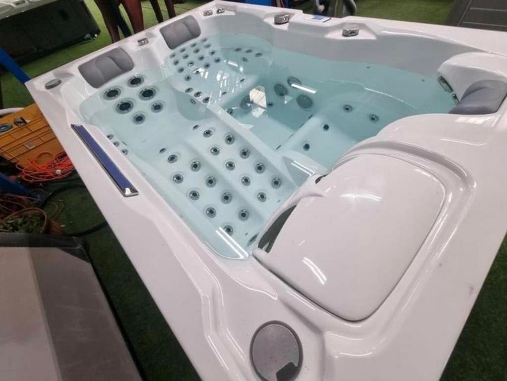 ‼️INFINITAS SPA SUPER KWALITEIT ‼️ 3 PERSOONS, Tuin en Terras, Bubbelbaden en Hottubs, Ophalen of Verzenden, Filter