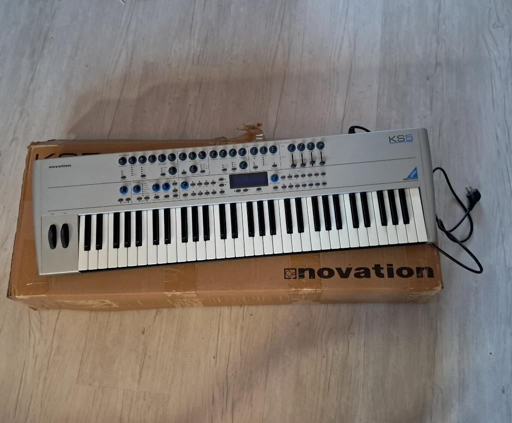 Novation ks5 synthesizer, Ophalen, Zo goed als nieuw, Overige aantallen, Novation