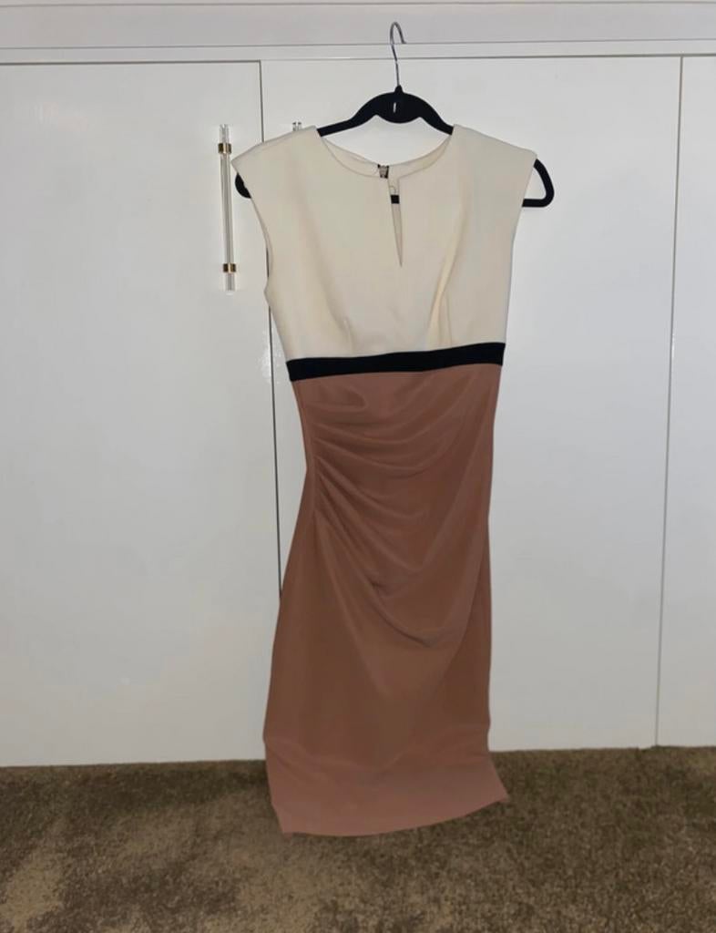 Prachtige Diva Catwalk jurk maat 34 bruin met beige, Kleding | Dames, Jurken, Ophalen of Verzenden