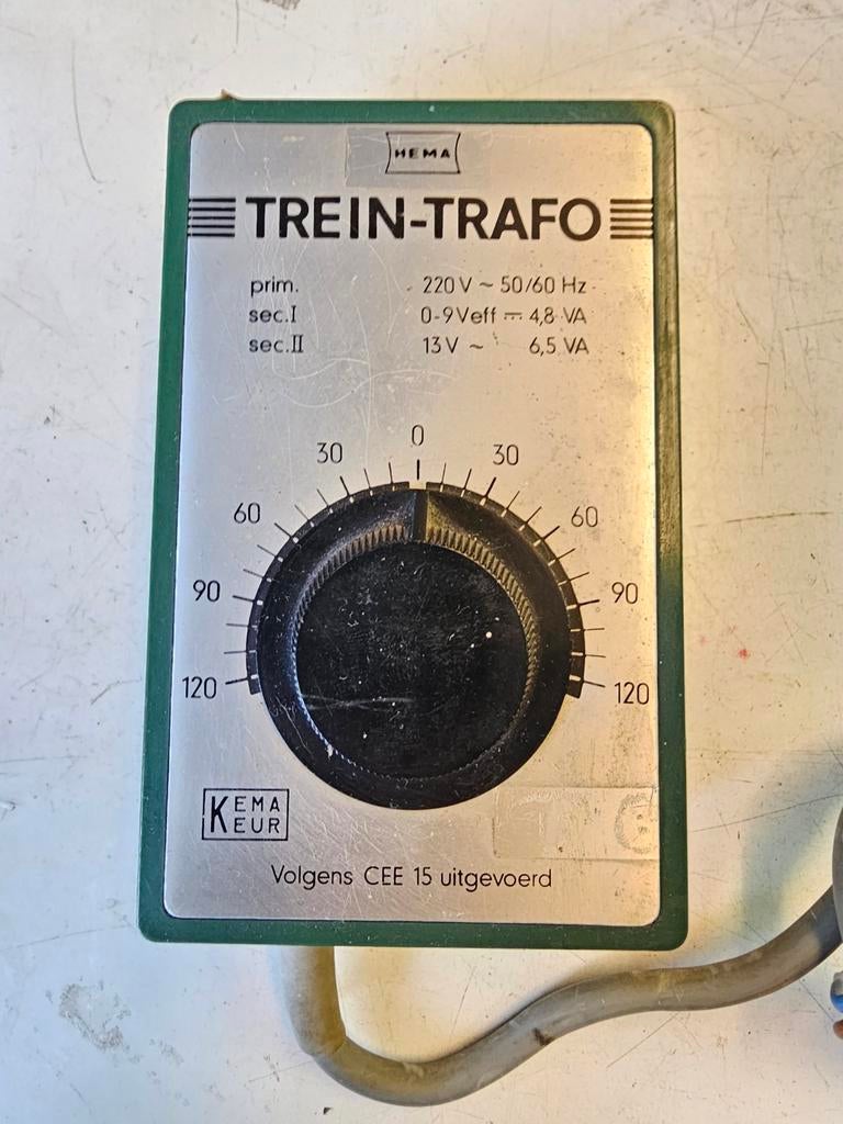 Modeltrein trafo, transformator van siemens, Ophalen of Verzenden, Boek of Naslagwerk