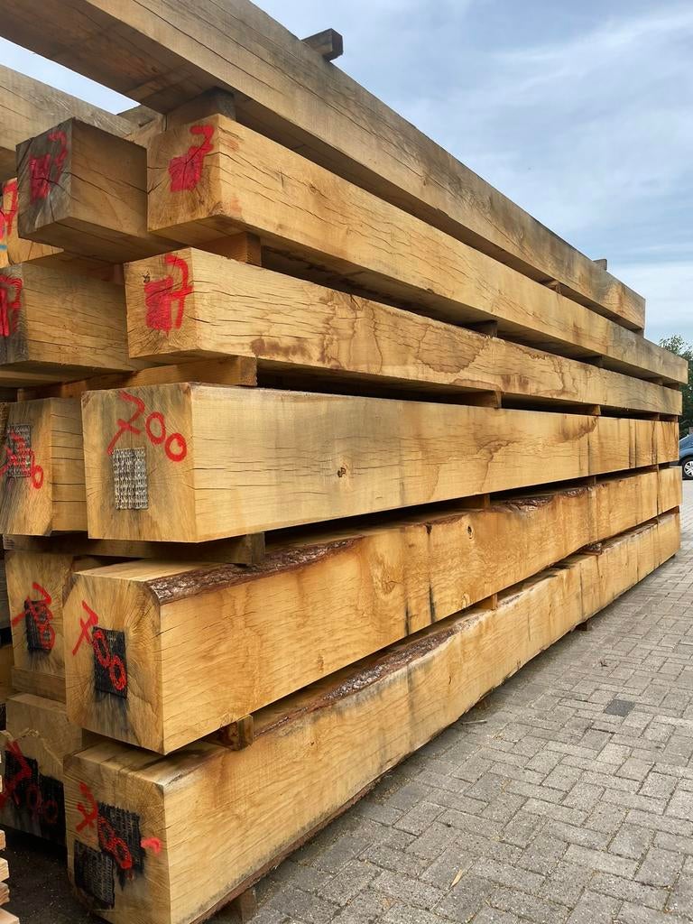 Eiken balken 20x20, 25x25, 30x30, 40x40cm lengtes tot 9m, Tuin en Terras, Palen, Balken en Planken, Ophalen of Verzenden, Zo goed als nieuw