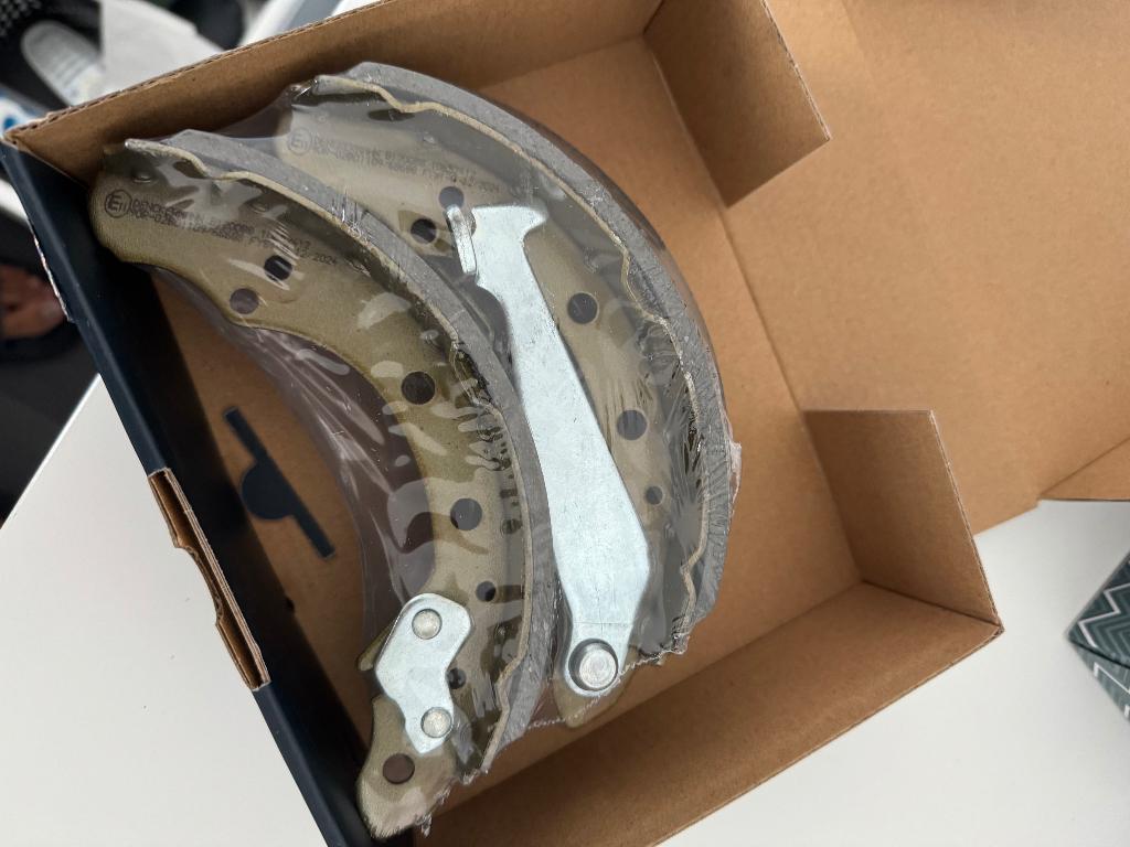 VW Polo remschoenen - nieuw!!, Ophalen of Verzenden, Nieuw, Volkswagen