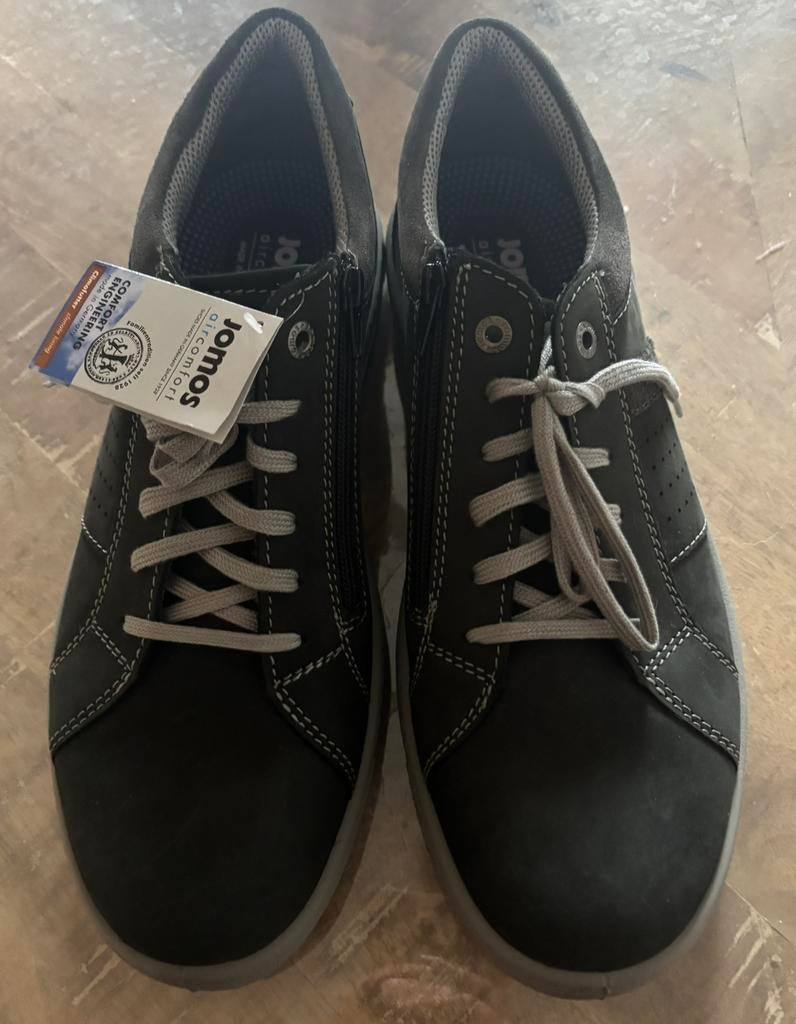 Nieuwe schoenen van Jomos, Kleding | Heren, Schoenen, Ophalen of Verzenden, Nieuw, Sneakers of Gympen