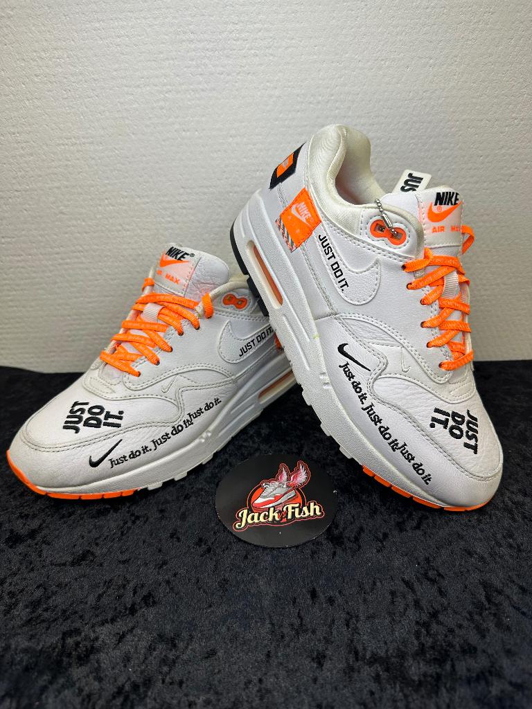 Nike air Max 1 Just Do It white - size 36, Overige kleuren, Nieuw, Ophalen of Verzenden, Sneakers of Gympen