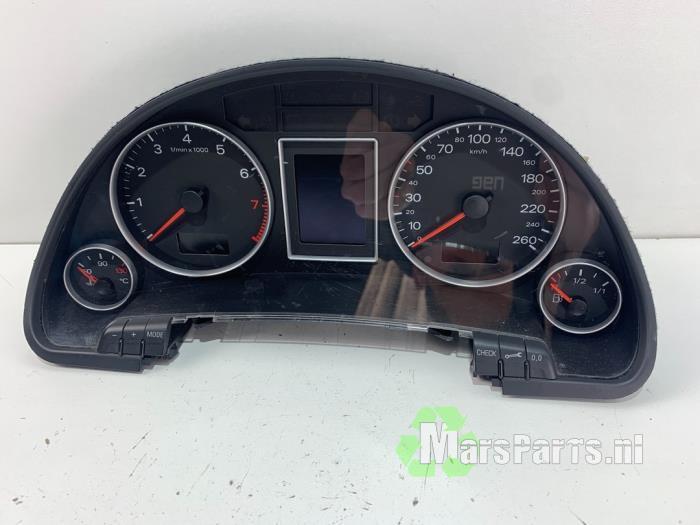 Kilometerteller KM van een Audi A4, Auto-onderdelen, Dashboard en Schakelaars, Gebruikt, -, -, -