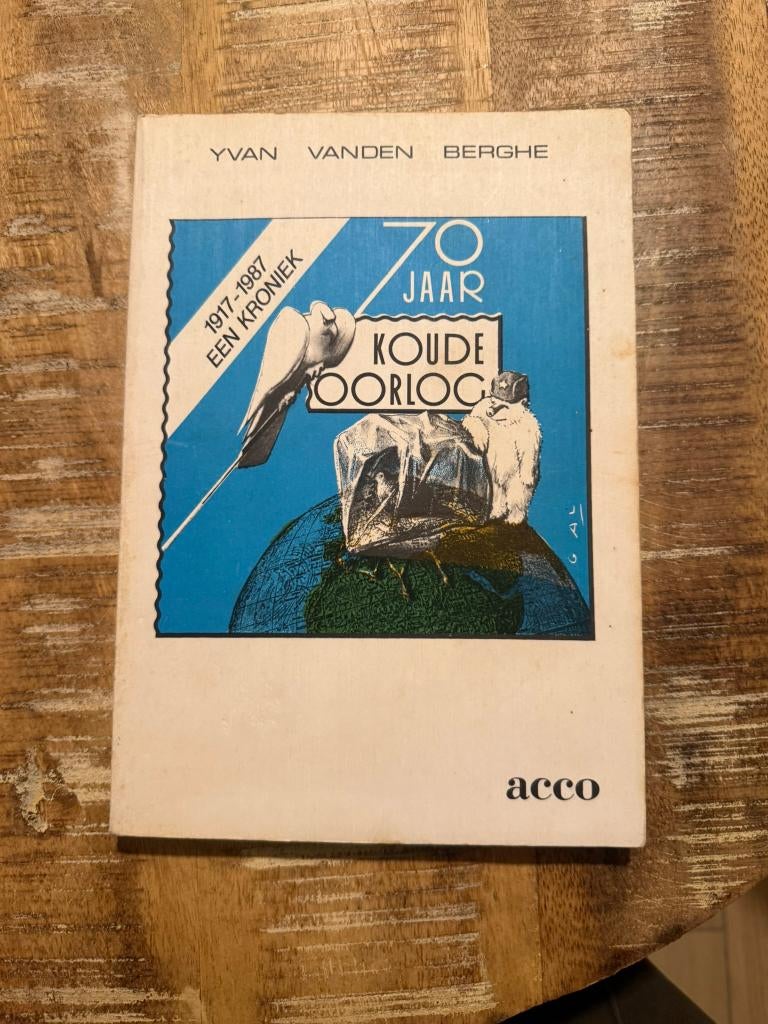 70 jaar koude oorlog - Yvan Vanden Berghe, Gelezen, Ophalen of Verzenden, Yvan Vanden Berghe, Algemeen