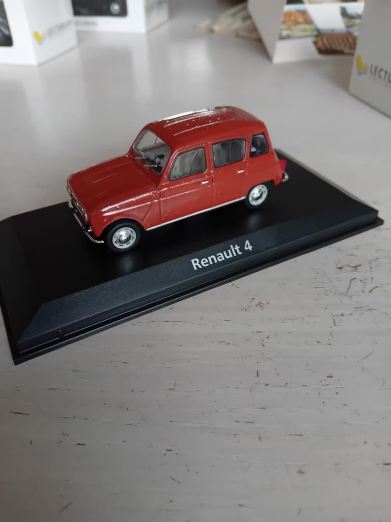 Mooie Renault 4 van Lecturama., Ophalen, Nieuw, Auto, Overige merken