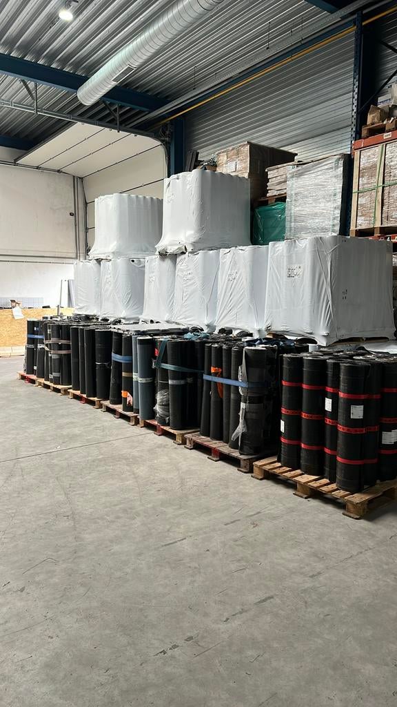 Rest Rollen dakleer 150m2 per bak - 300 euro, Overige materialen, Overige kleuren, Nieuw, Ophalen of Verzenden