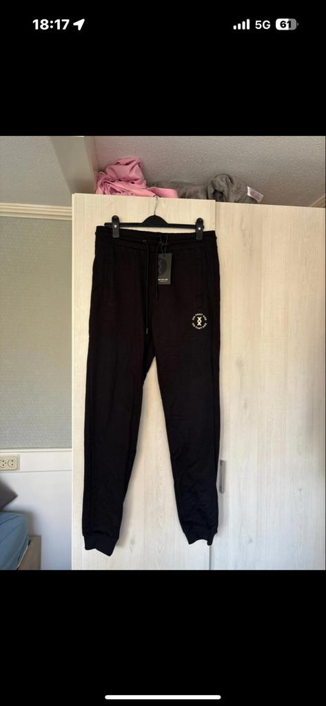 Zwarte joggingbroek on that ass, Kleding | Heren, Ophalen of Verzenden, Zo goed als nieuw, Maat 52/54 (L), Zwart