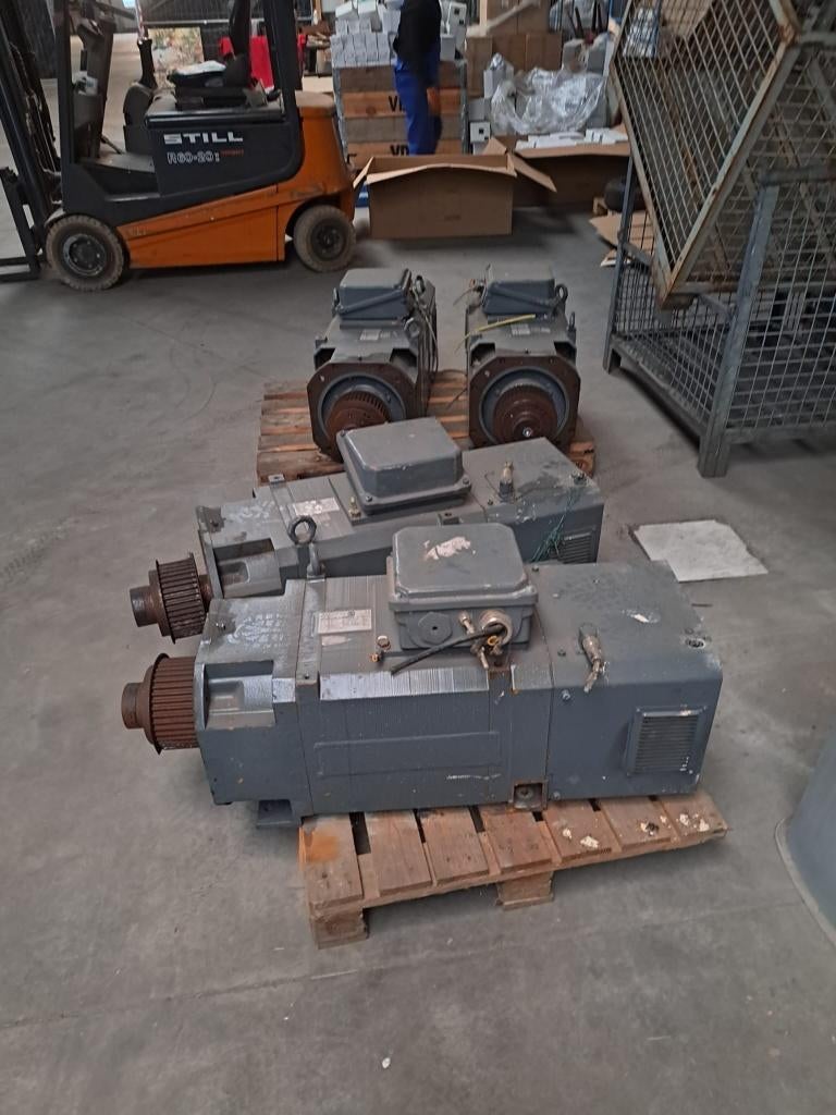 Zware elektro motoren  elektro motor, Doe-het-zelf en Verbouw, Motoren, Ophalen of Verzenden, Gebruikt, Elektromotor, Minder dan 1400 rpm