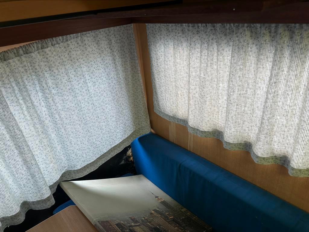 Caravan Knaus eiffelland retro   chateau aanbieding, Vast bed, Rondzit, Hobby, Bedrijf