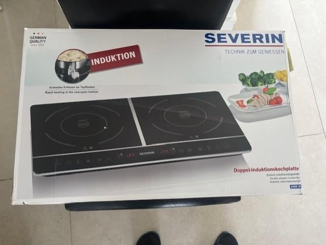 Severin dubbele  inductie kookplaat DK 1031, Witgoed en Apparatuur, Kookplaten, 3 kookzones of minder, Ophalen of Verzenden, Zo goed als nieuw