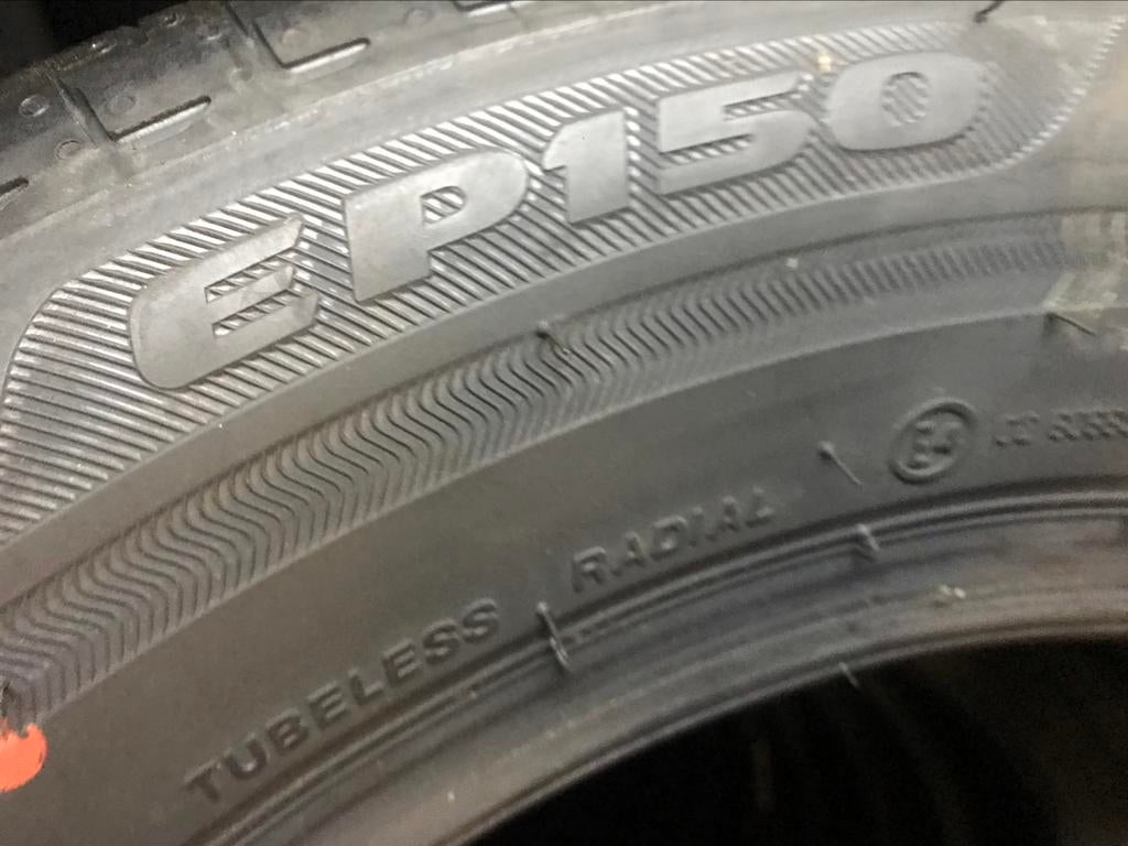 “185 65 15 Bridstone. Demo. Puntjes zitten er nog op”, Ophalen, Gebruikt, 15 inch, 185 mm