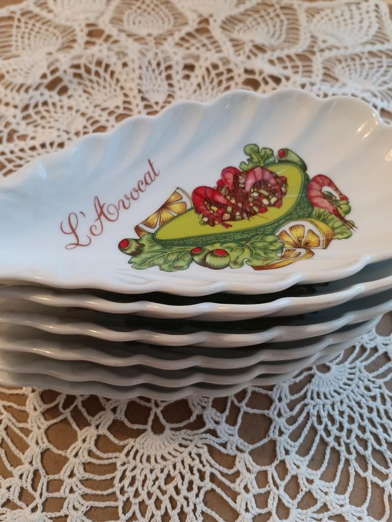 Vintage Avocado Schotels - Set van 6 porselein, Huis en Inrichting, Keuken | Servies, Gebruikt, Ophalen of Verzenden, Schaal of Schalen