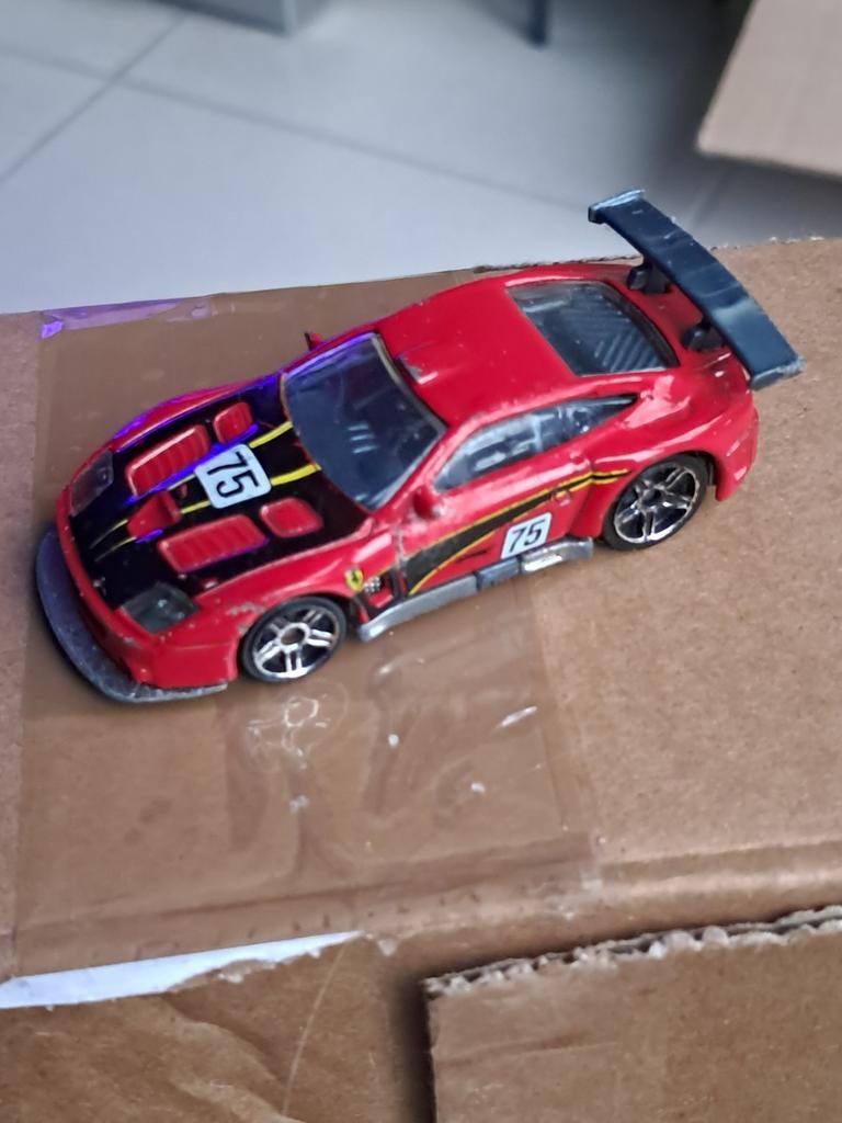Hot Wheels Ferrari 575 GTC bespeeld maar zeker redelijk, Hobby en Vrije tijd, Ophalen of Verzenden, Gebruikt, Auto