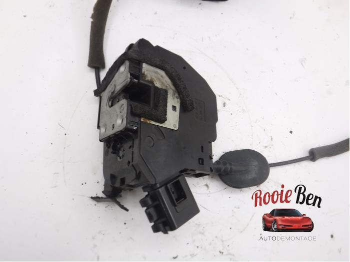 Deurslot Mechaniek 4Deurs links-voor van een Renault Clio, Auto-onderdelen, Gebruikt, -, Renault, -