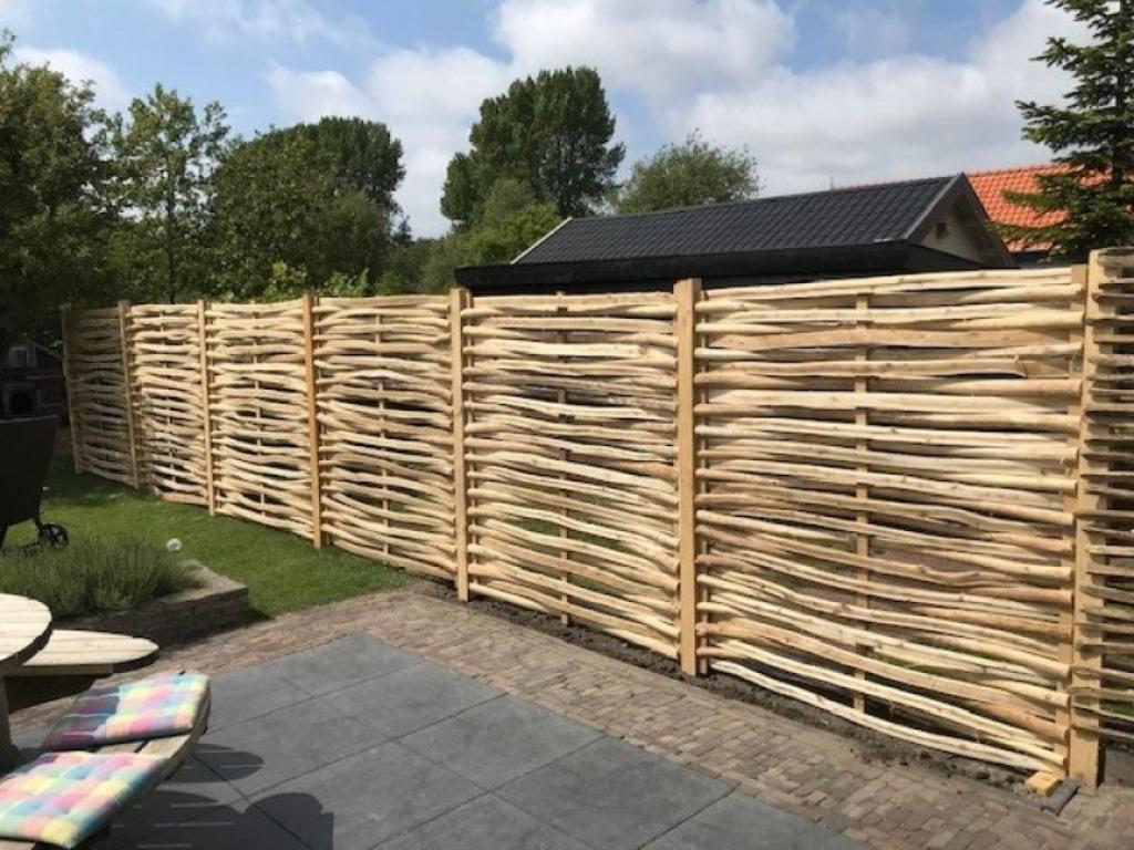 kastanje robinia hekwerk kastanje robinia palen vlechtscherm, Ophalen of Verzenden, Nieuw, Hout, Tuinhek