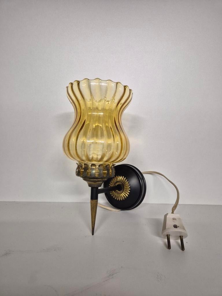 Jaren 50 Italiaanse wandlamp, Ophalen of Verzenden, Zo goed als nieuw, Glas