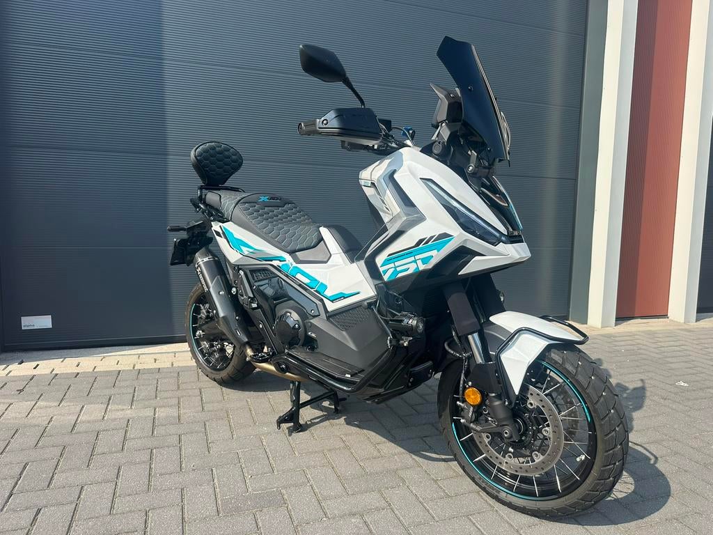 Honda X-ADV 750 Custom Pakket | GRATIS GPS | Daily Motors, Ophalen, Nieuw