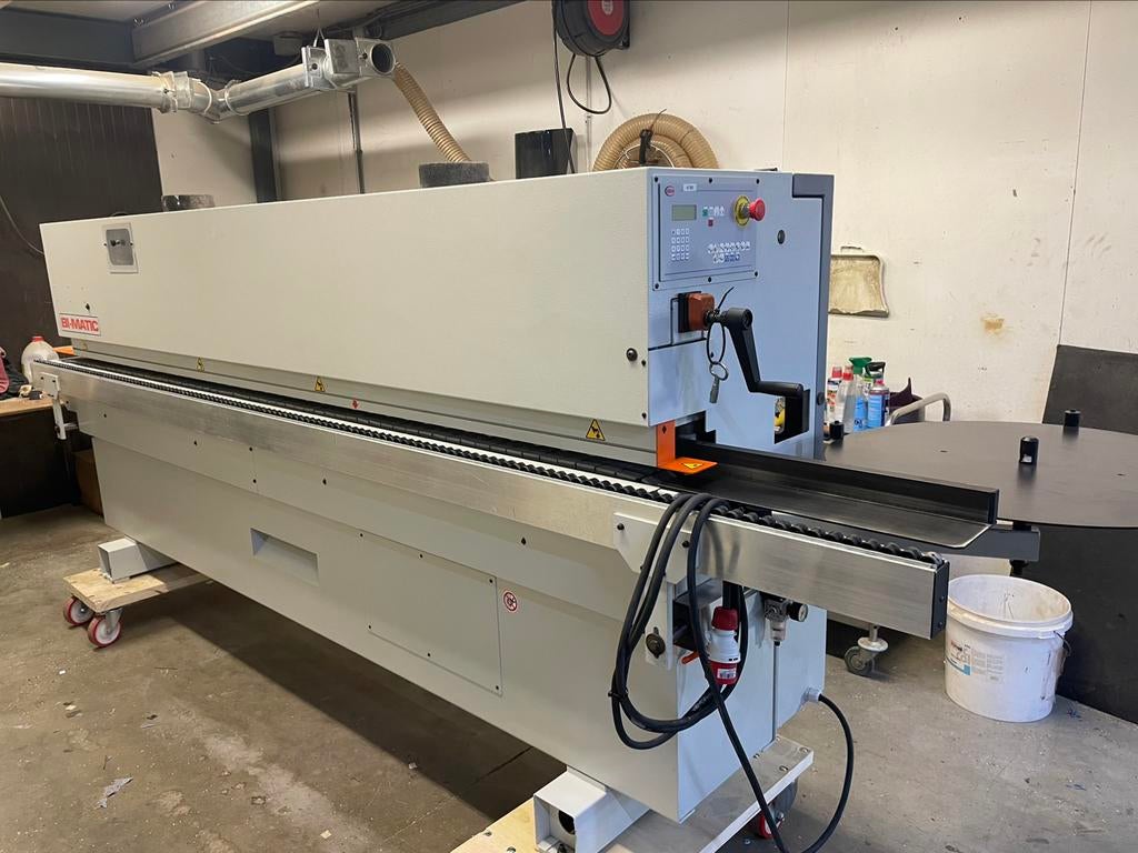Kantenlijmer specialist bied aan  voorfreesmachine, Zakelijke goederen, Machines en Bouw | Houtbewerking, Ophalen of Verzenden
