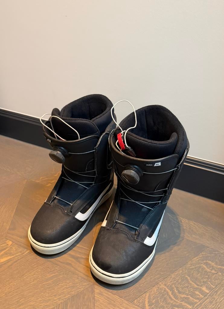 VANS Aura OG Snowboard Boots Schoenen – maat 43 – BOA, Sport en Fitness, Snowboarden, Ophalen of Verzenden, Zo goed als nieuw